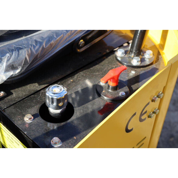 2025 CMH HT10-45911864