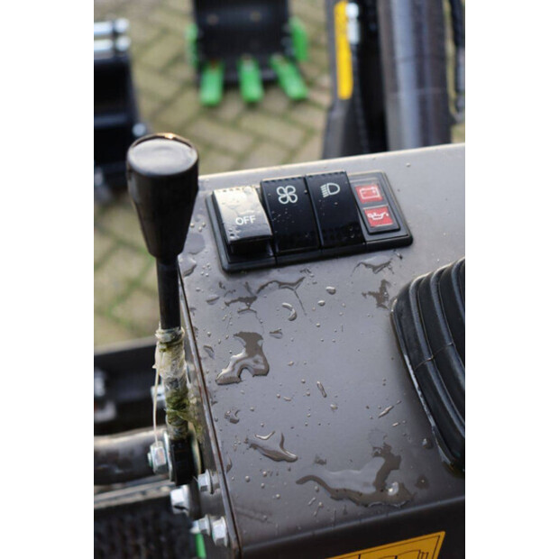 2023 WCM CTX8010-45911993