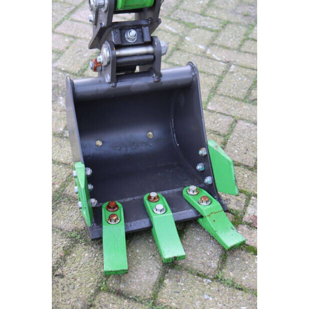 2023 WCM CTX8010-45912014