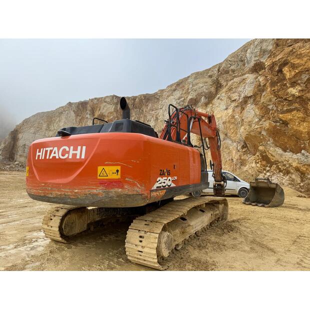 2019 Hitachi ZX250LCN-6-45918965