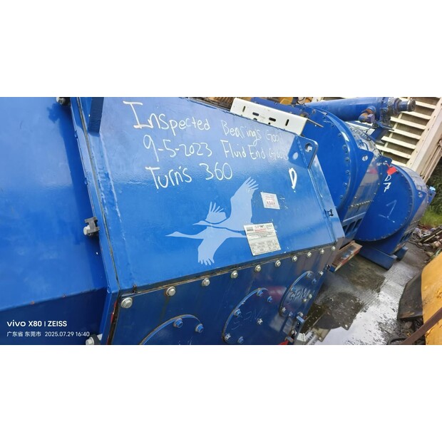 2010 SPM OIL & GAS TWS2250-45922585