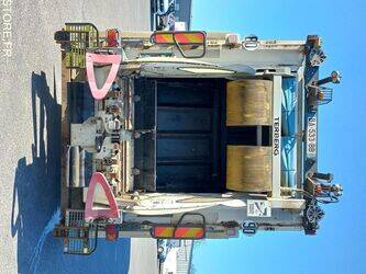 2010-renault-premium-1430942-45925307