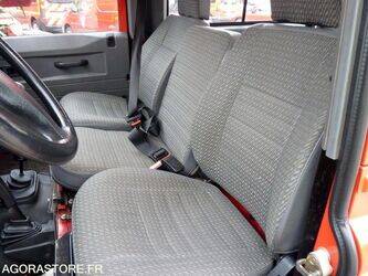 1998-land-rover-defender-1430948-45925379