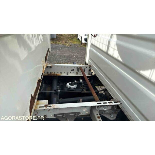 2013 Iveco 35C17-45925418