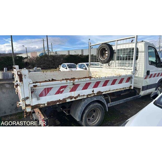2013 Iveco 35C17-45925425
