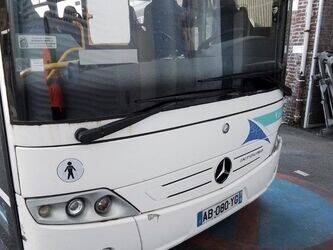 2009-mercedes-benz-intouro-1430962-45925557