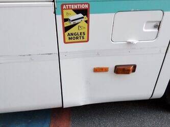 2009-mercedes-benz-intouro-1430962-45925558