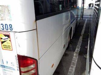 2009-mercedes-benz-intouro-1430970-45925639