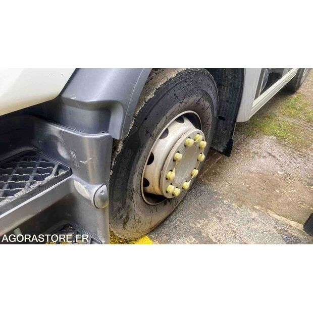 2018 Renault D WIDE-45925728