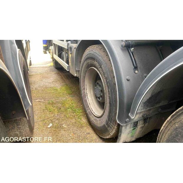 2018 Renault D WIDE-45925749