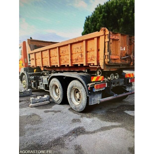 2001 رينو Kerax-45925765