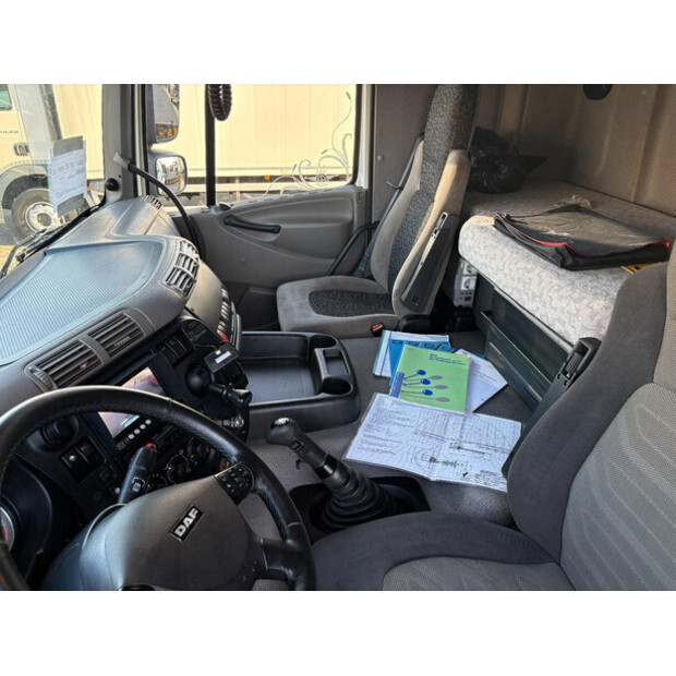 2009 داف CF-45925968