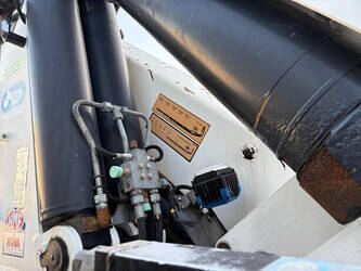 2009-daf-cf-1430974-45926019