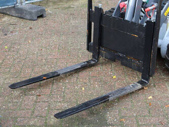 2025-cheval-liberte-ht320-1430976-45926133