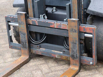 2017-linde-h20d-02-600-45926223