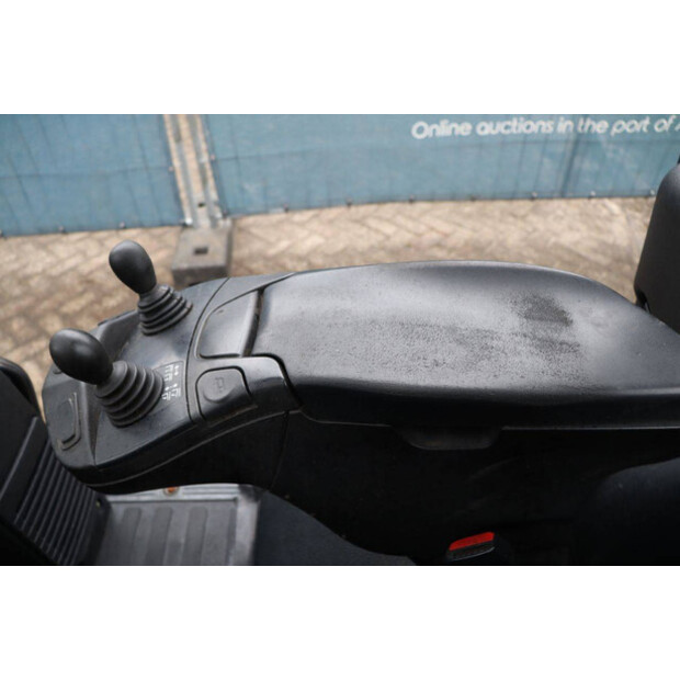 2017 Linde H20D-02/600-45926240