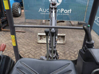 2017-volvo-ec15b-45926311