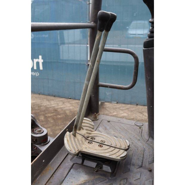 2017 فولفو EC15B-45926314