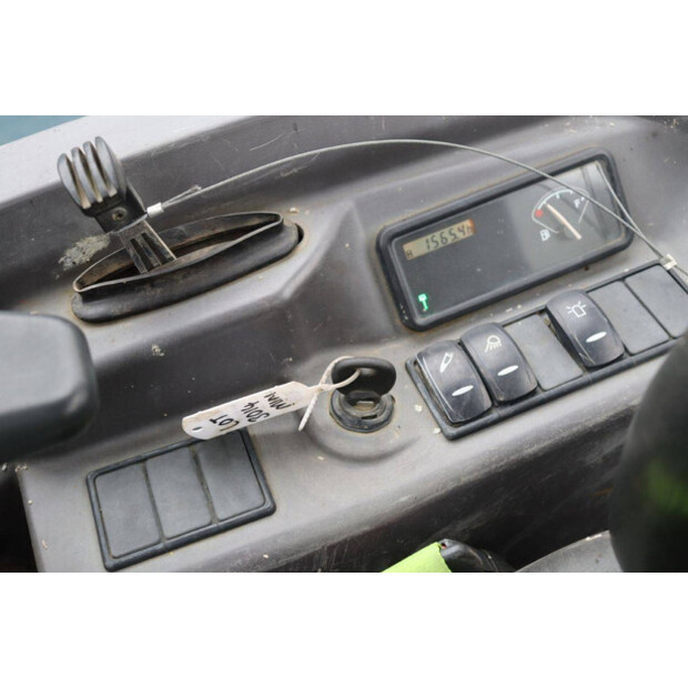 2017 فولفو EC15B-45926318