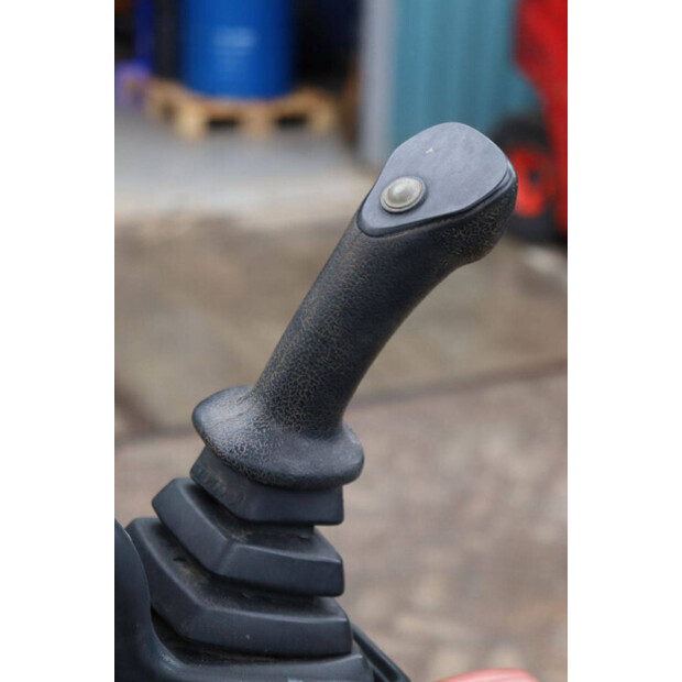 2017 فولفو EC15B-45926321