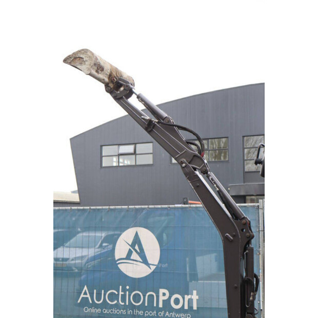 2017 فولفو EC15B-45926327