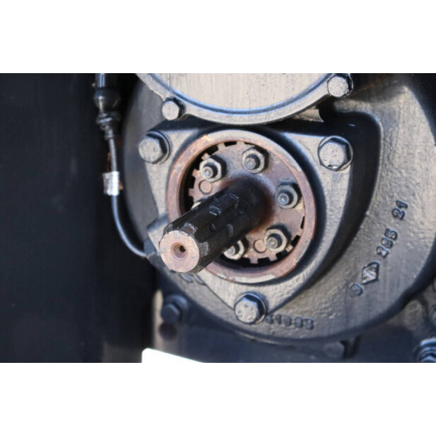 2023 فاهر-دويتس 6175 TTV Agrotron-45926505