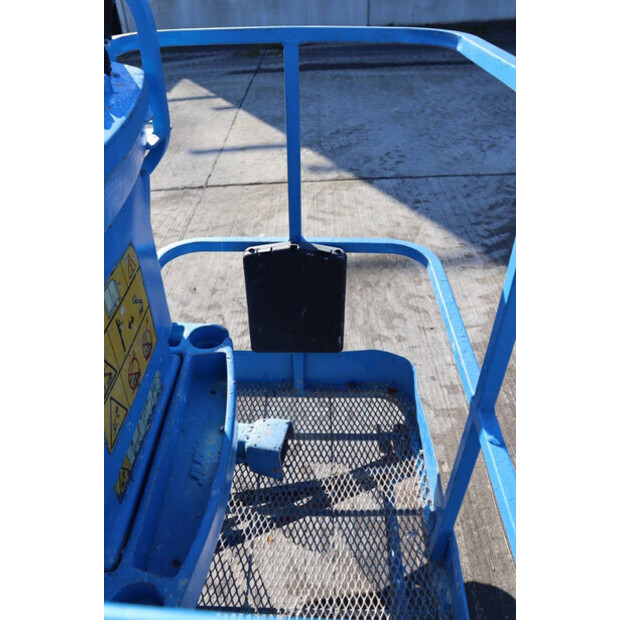 2007 JLG E300AJP-45926687