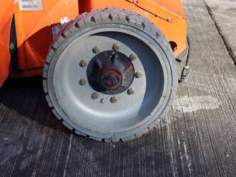 2006-jlg-e400ajpn-1430992-45926712