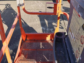 2006-jlg-e400ajpn-1430992-45926724