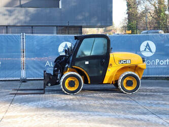 Image for LIFTS 2019 JCB 520-40