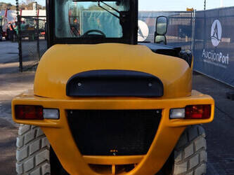 2019-jcb-520-40-1430993-45926748