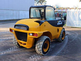 2019-jcb-520-40-1430993-45926749