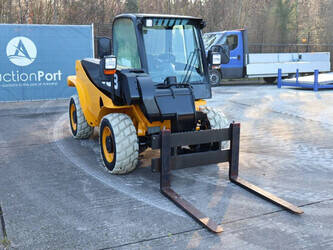 2019-jcb-520-40-1430993-45926750