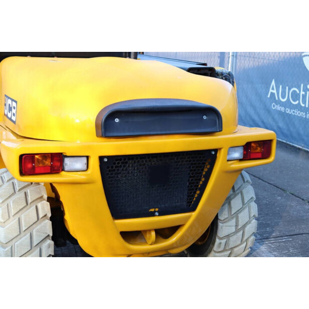 2019 JCB 520-40-45926761