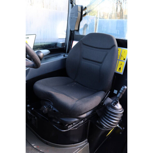 2019 JCB 520-40-45926767