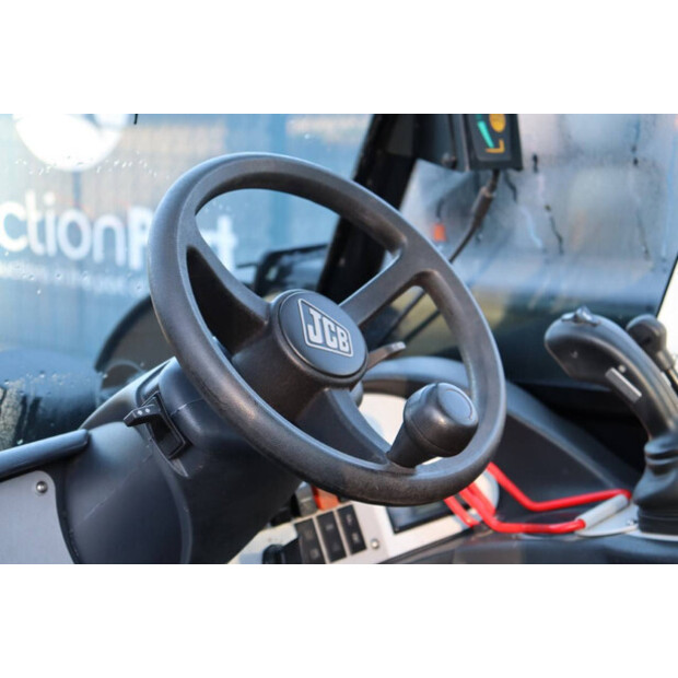 2019 JCB 520-40-45926769