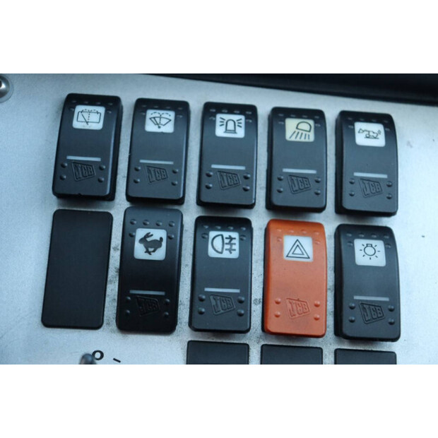 2019 JCB 520-40-45926777