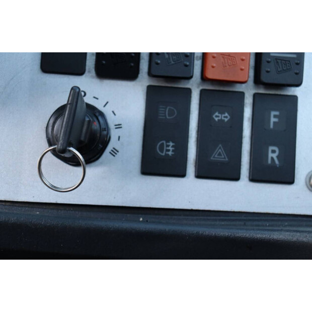 2019 JCB 520-40-45926778