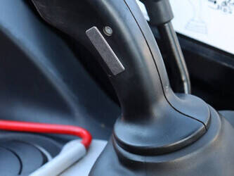 2019-jcb-520-40-1430993-45926782