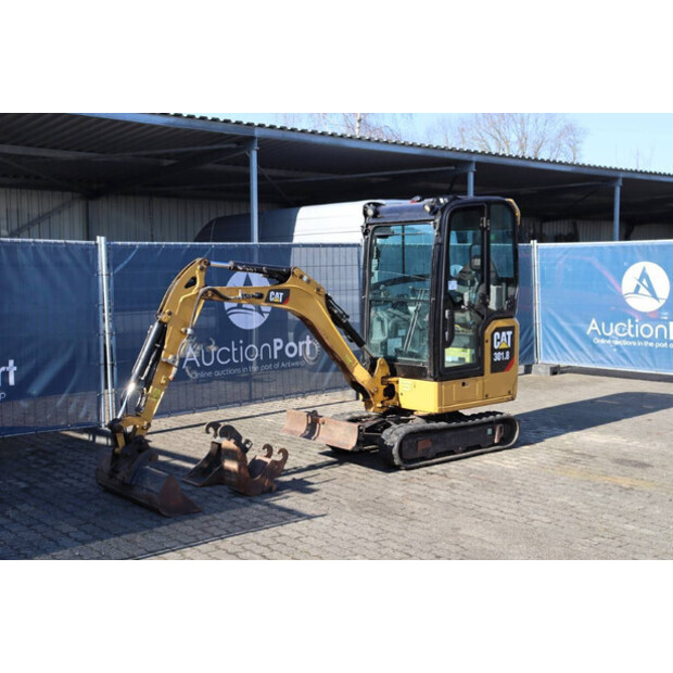 2019 Caterpillar 301.8-45926904