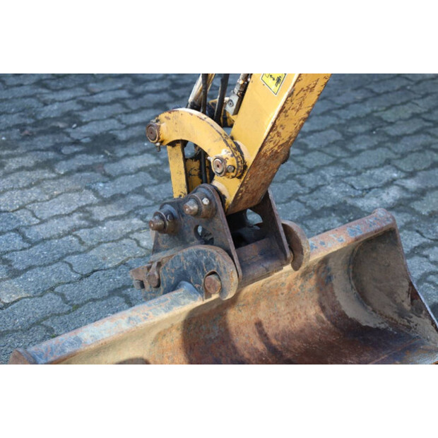 2019 Caterpillar 301.8-45926910