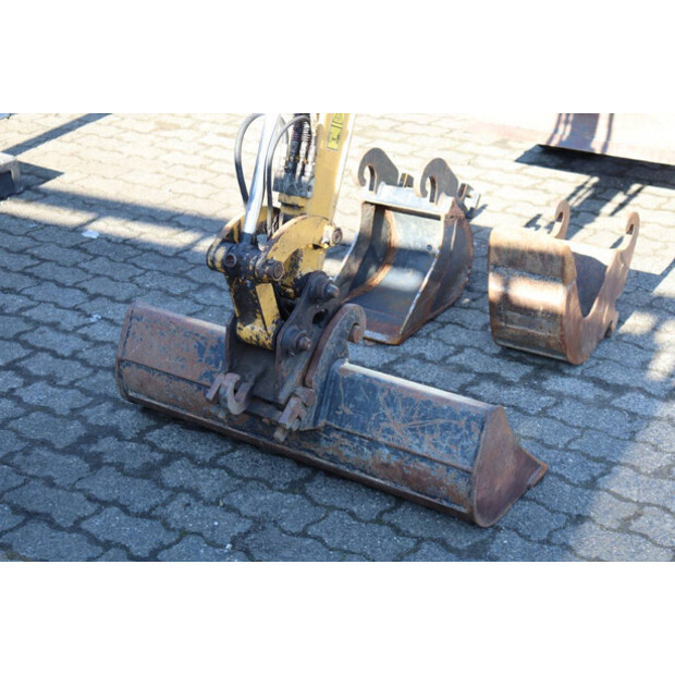 2019 Caterpillar 301.8-45926914