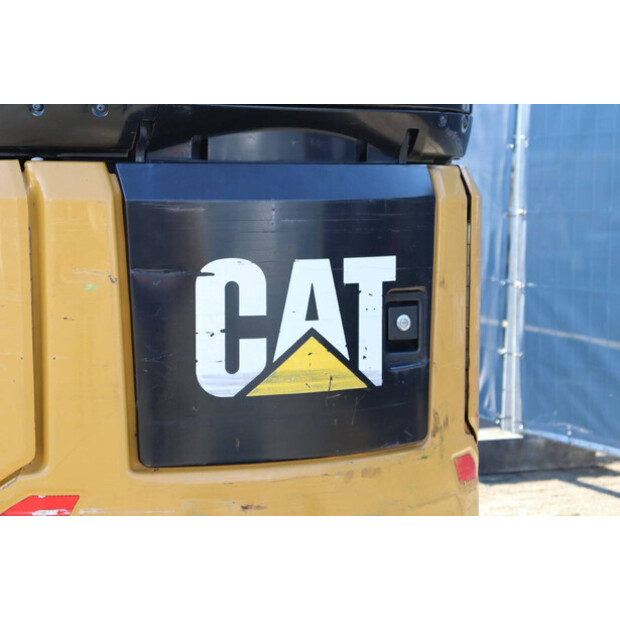 2019 Caterpillar 301.8-45926925