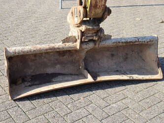 2015-case-cx50b-1430997-45926991