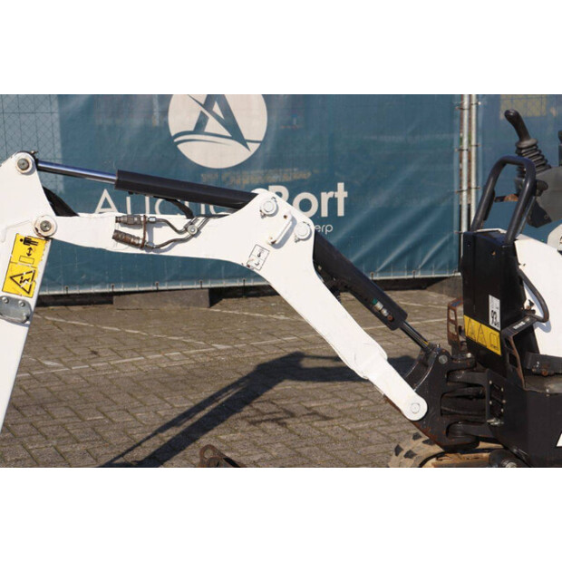 2022 بوبكات E10Z-45927065