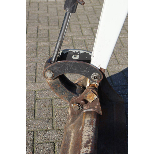 2022 بوبكات E10Z-45927067