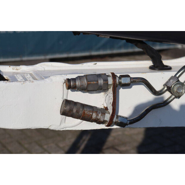 2022 بوبكات E10Z-45927068