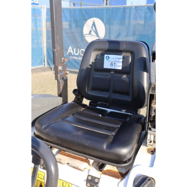 2022 بوبكات E10Z-45927082