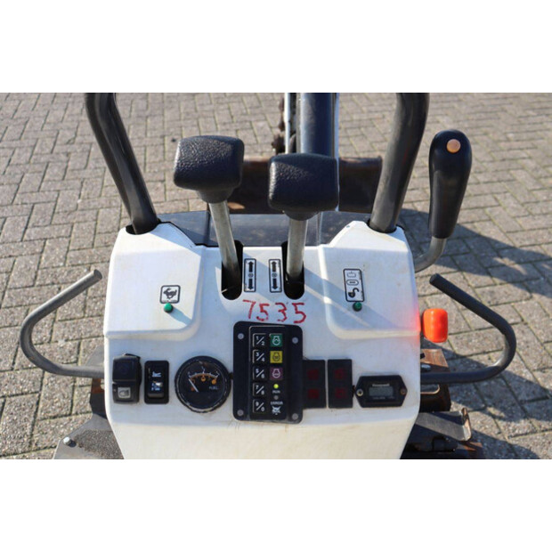 2022 بوبكات E10Z-45927085