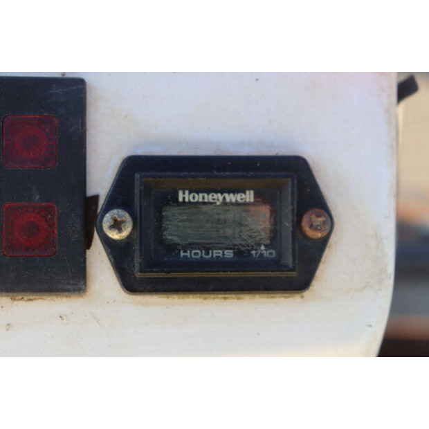 2022 بوبكات E10Z-45927086